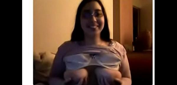  big tits show on webcam Xvideos